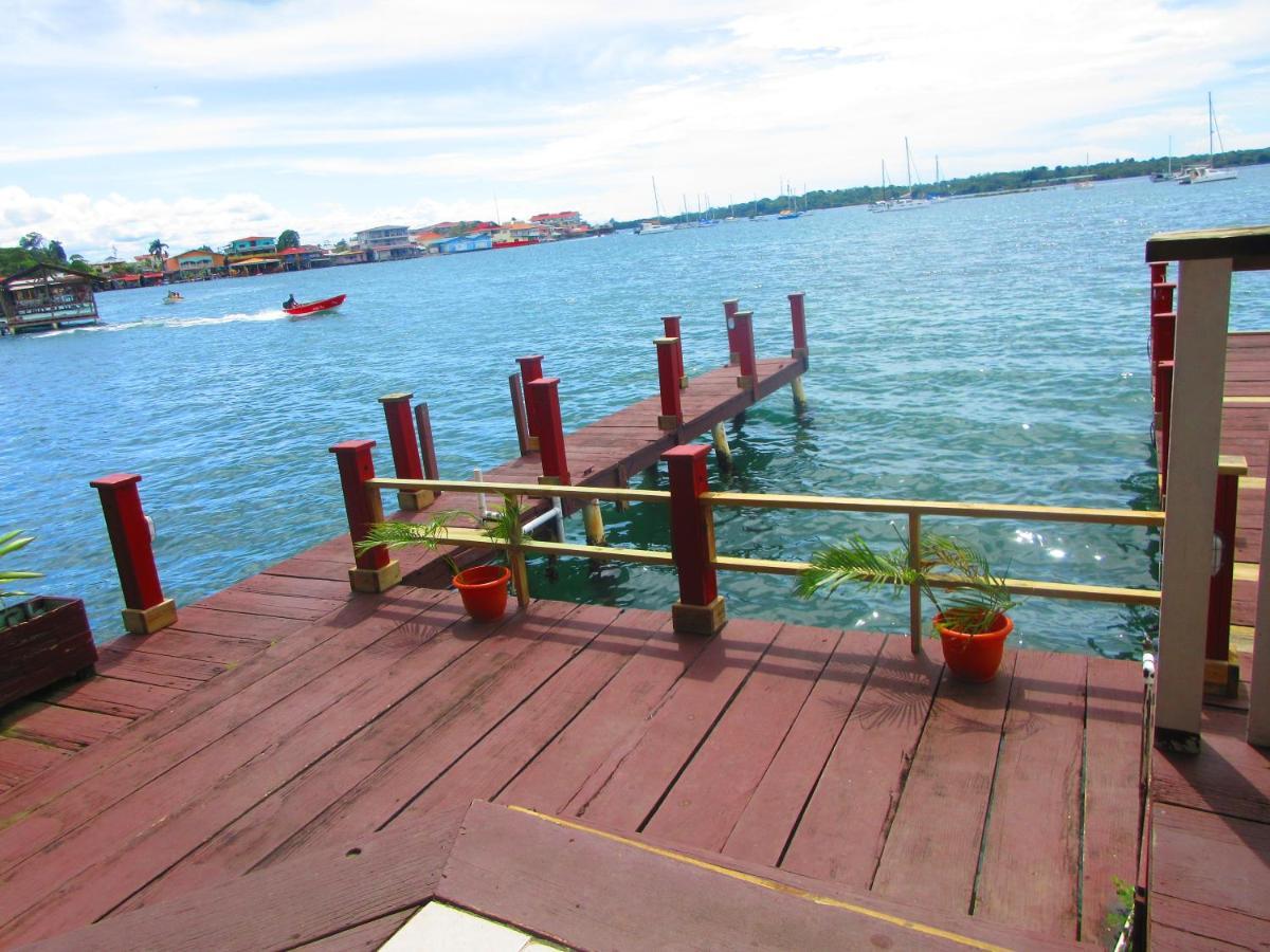 Hotel Los Balcones Over Seas Bocas del Toro Exterior photo